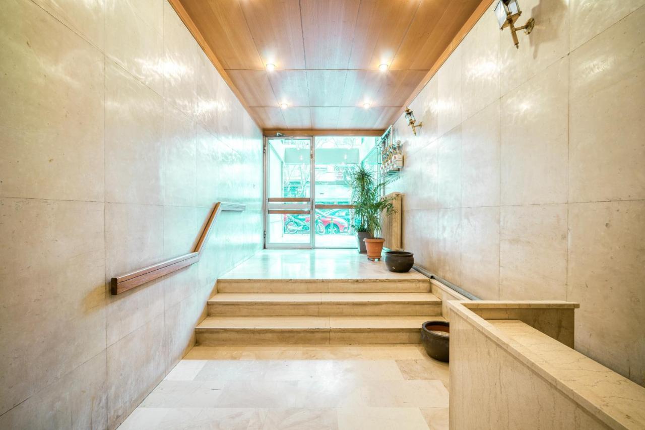Bright Spacious Luxury Apartment In Prime Central Athens Exterior photo