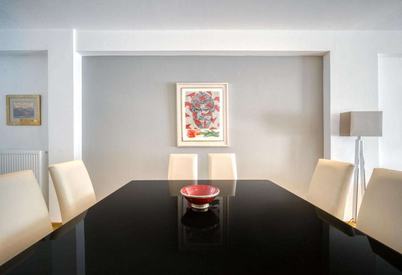 Bright Spacious Luxury Apartment In Prime Central Athens Exterior photo